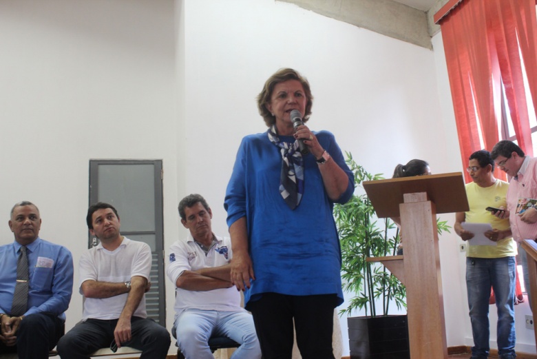 Lúcia Vânia avalia que oposição ‘raivosa’ prejudica os trabalhadores