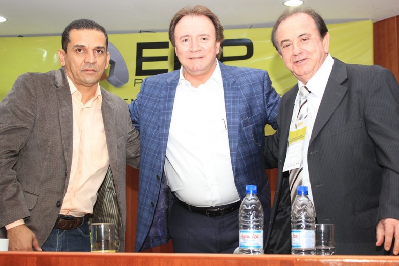 Paulinho, Júnior Friboi e o advogado Dalmy de Faria: profissionalismo
