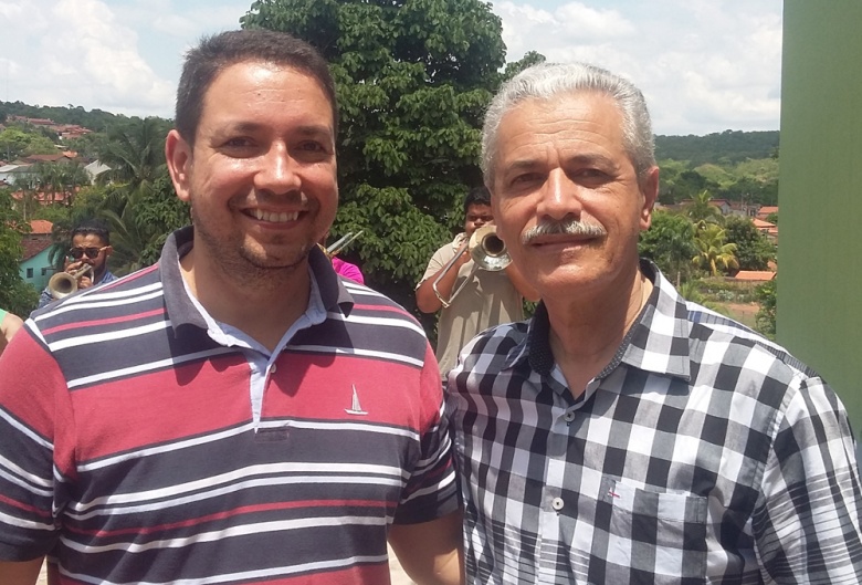 Rogério (Anglo Gold) e prefeito Orlando: parceria de resultados em Crixás
