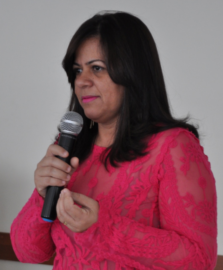 Solange busca solução para quitar dívidas herdadas da gestão passada
