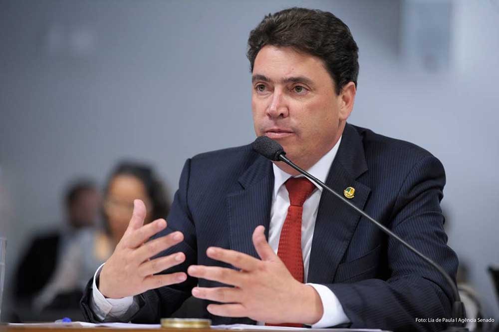 Wilder Morais indica livro sobre eleições para os pré-candidatos para evitar os erros