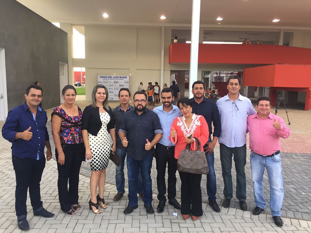 Prefeito Fred lidera comitiva com vereadors e consegue benefÃcios para atender a população de Rialma
