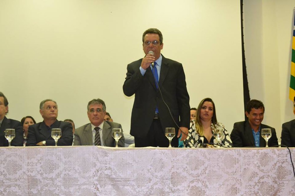 Prefeito Rafaell Melo durante encontro do TCM em Ceres: orientações para evitar problemas com as contas