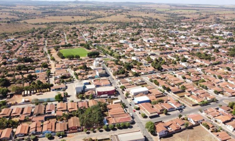 Vista área da cidade de Itapaci, onde o pré-candidato Dr. Fábio lidera a corrida sucessória