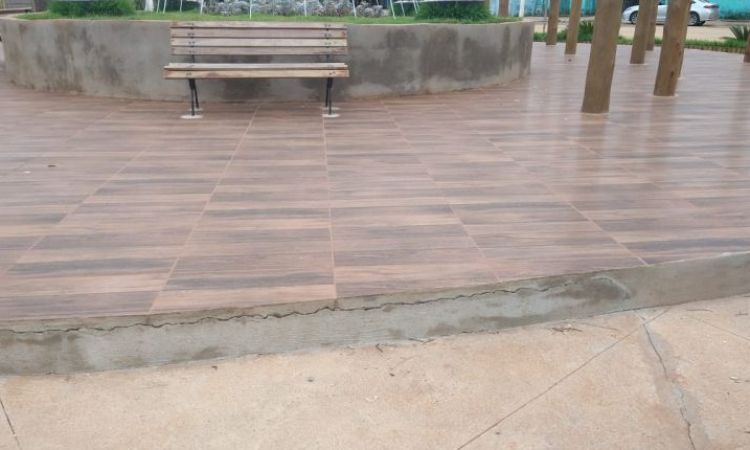 Obra entregue apresenta problema com menos de 20 dias.