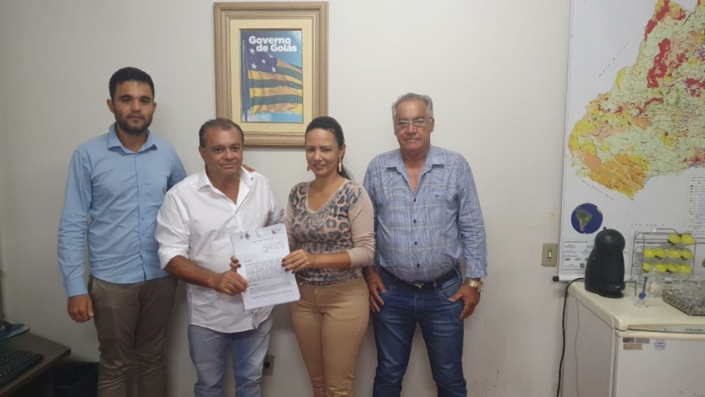 Ziquinho, Wendel e Artemo em Goiânia em busca de mais um maquinário para atender o seu municÃpio