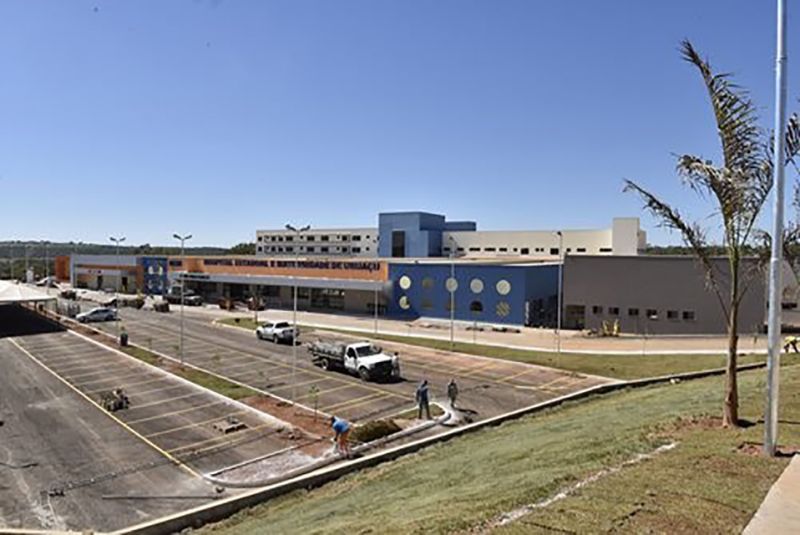 Obras do Hospital de Uruaçu entram na reta final e governo prevê conclusão ainda no mês de novembro