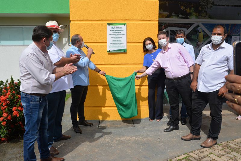 Momento de inauguração do Posto de Saúde Central: população agora conta com espaço mais humanizadoMomento de inauguração do Posto de Saúde Central: população agora conta com espaço mais humanizado