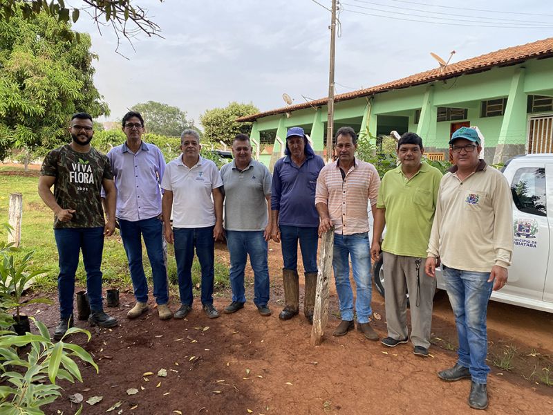 Escola Monsenhor Lincoln foi o local escolhido para receber mudas de árvores nativas do cerrado goiano