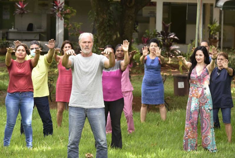 No Cremic são oferecidas mais de 10 práticas integrativas e complementares como acupuntura, ioga, reiki, moxaterapia, meditação e cromoterapia