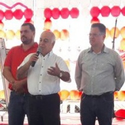 Helio de Sousa e Temal Carrilho prestigiaram a festa de Cigano