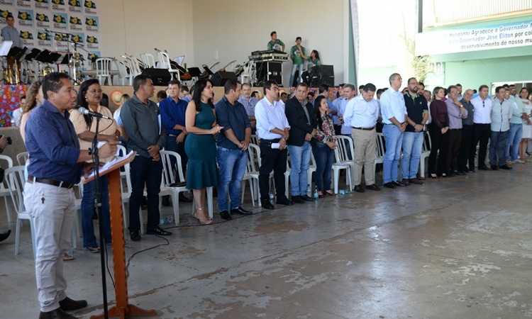 Prefeito Cabo Borges faz agradecimento pÃºblico ao governador Marconi e ao vice JosÃ© Eliton pelo apoio