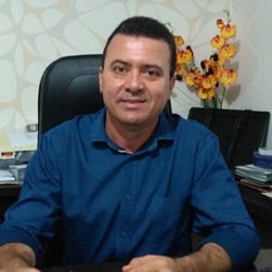 Prefeito Marcos Cabral, de Santa Terezinha de GoiÃ¡s