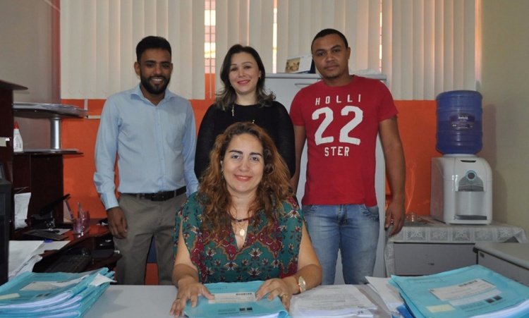 Equipe da procuradoria em NiquelÃ¢ndia: muito trabalho