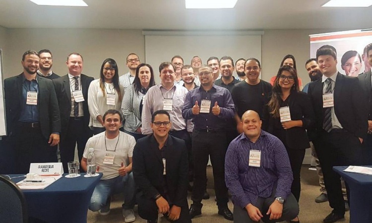 Franqueados comemoram os resultados do investimento na marca HelpDigital, empresa genuinamente goiana