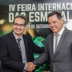Haroldo Naves e o governador Marconi Perillo juntos para realizar feira
