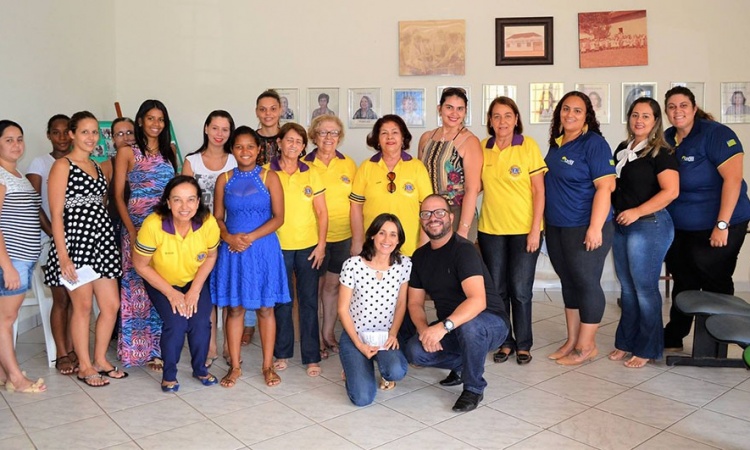 Gestantes de Ceres jÃ¡ podem participar de cursos que orientam sobre a gravidez e os cuidados com os bebÃªs