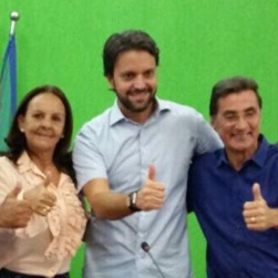 Azair, NÃ©lio, AzaÃ­de, Baldy e o deputado Francisco Oliveira em S. Miguel