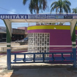 Ponto de tÃ¡xi dÃ¡ mais conforto e seguranÃ§a ao usuÃ¡rio