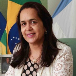 Prefeita de Montividiu do Norte, Cirinha da FarmÃ¡cia: rumo certo