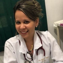 MÃ©dica que vai atender  na cidade de Guarinos
