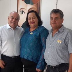 Helio de Sousa com CÃ¡ssia Dourado e o seu esposo Everaldo em GoiÃ¢nia