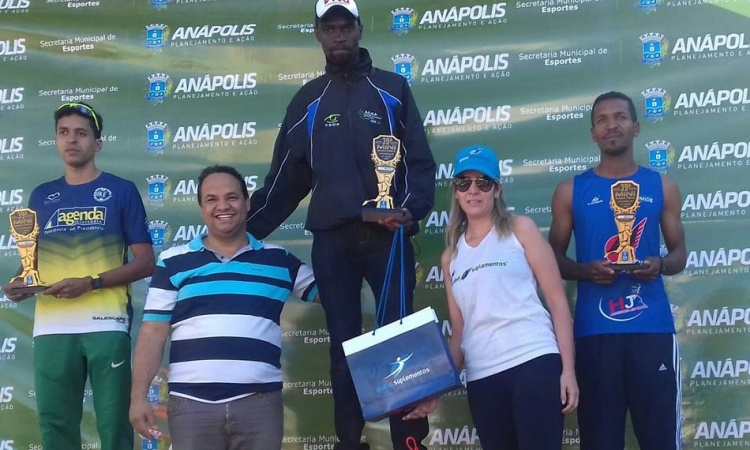 Pablo no lugar mais alto do podium: primeiro lugar apÃ³s uma corrida muito desgastante 