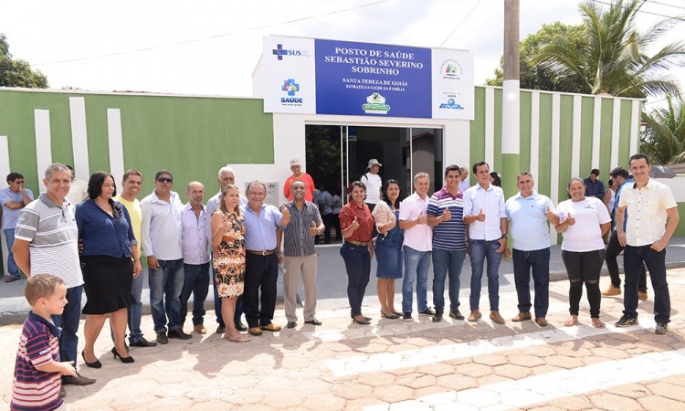 Prefeito entrega unidade de saÃºde reformada para melhorar a qualidade do atendimento no municÃ­pio