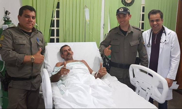 Militares salvam vida de pescador apÃ³s queda no Rio dos Bois