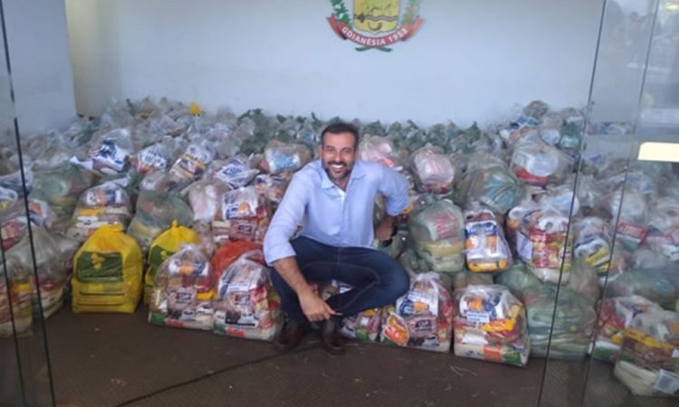 Prefeito Renato de Castro comemora aniversÃ¡rio arrecadando alimentos