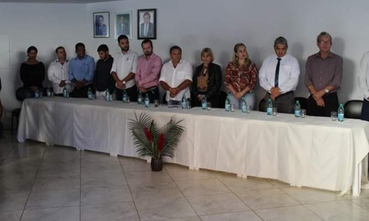 Ziquinho e primeira-dama Divina discutem plano de cargos e salÃ¡rios