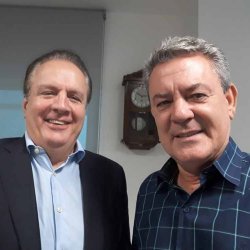 Vereador Jairo com o presidente da Goinfra: reivindicaÃ§Ãµes para Ceres