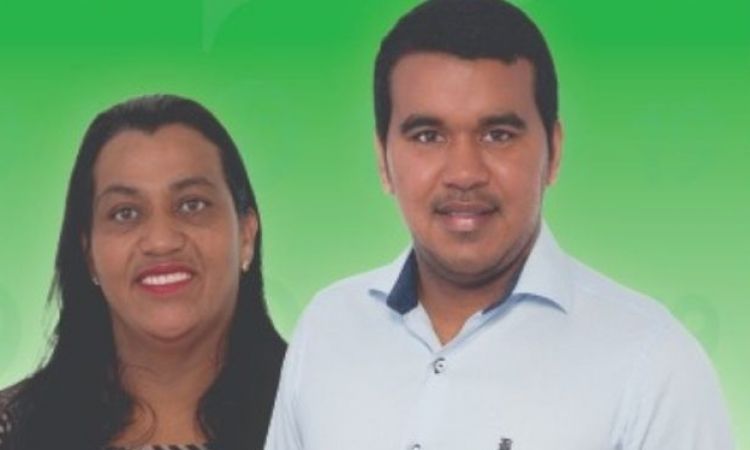 A vice professora Luba e Doutor Quinha, que lidera a pesquisa