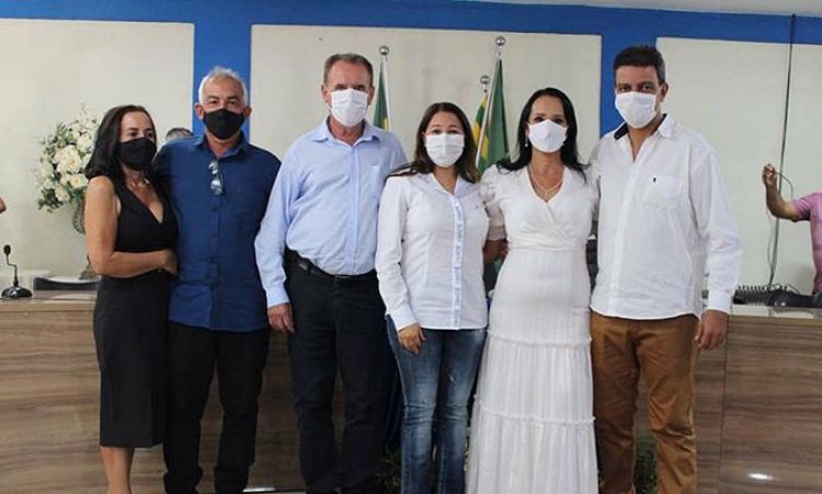 ZÃ© Antonio toma posse para o seu segundo mandato em Guarinos