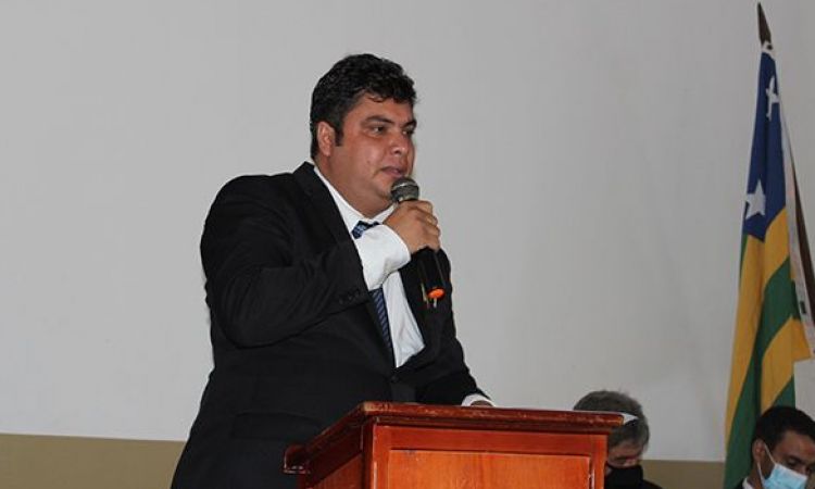 Prefeito Gilber inicia gestÃ£o determinando corte de gastos pÃºblicos