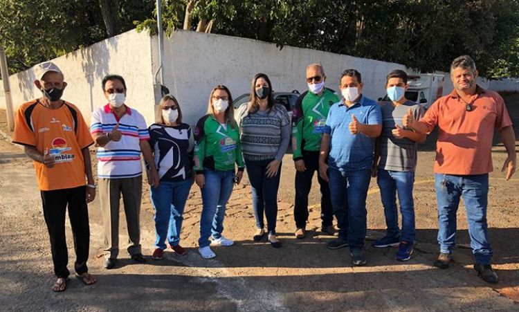 Ação é aprovada pelo poder público e serve de alerta aos moradores