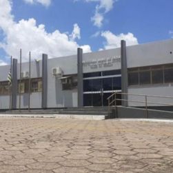 Fachada da Prefeitura de Crixás. Supostas denúncias estão sendo todas rechaçadas pela atual gestão 