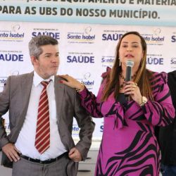 Delegado Waldir, prefeita Cássia de secretário em Santa Isabel
