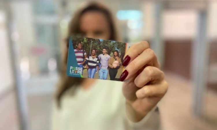Estudantes podem fazer o cadastramento até o mês de novembro