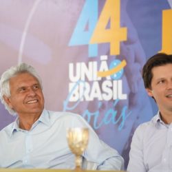 Governador Ronaldo Caiado dá sinal verde para aproximação entre Daniel Vilela e Gustavo Mendanha