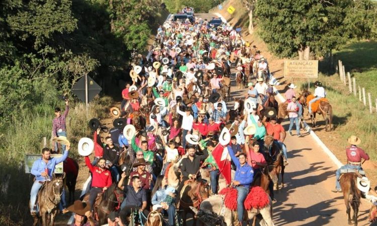 São Patricio celebra festa do Divino