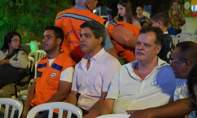 Mineradora realiza seminário para orientar comunidade