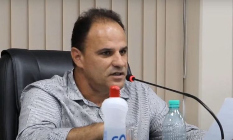 Vereador Professor Wilson é suspeito de supostamente ter furado fila do SUS