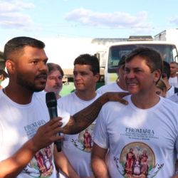 Romário Policarpo ao lado de Bruno Peixoto, presidente da Alego